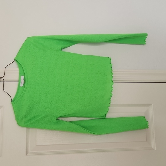 Topshop Tops - Topshop Lime Green Chiffon Long Sleeved Stretchy Soft Top. Sz 6